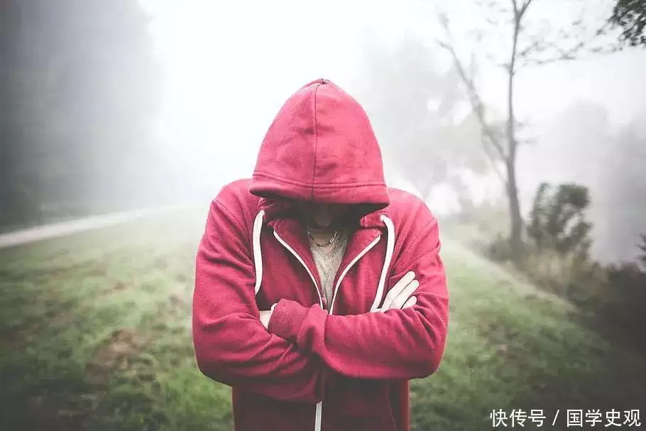 孩子总是不合群,可能妨碍社交发展,父母要及时引导开国10大元帅中,专家竟认为有3位不够资格,背后是何原因? 孩子总是不合群,可能妨碍社交发展,父母要及时引导开国10大元帅中,专家竟认为有3位不够资格,背后是何原因?