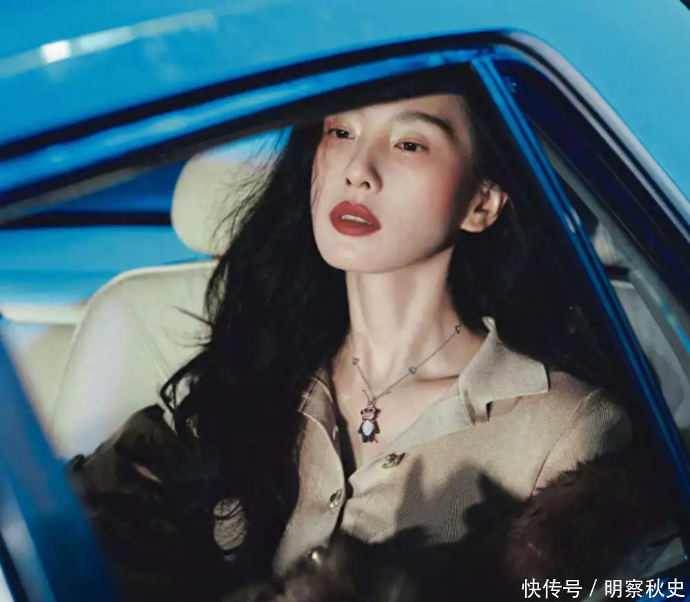 刘诗诗一组大片引争议，风格大变“撞脸”多个女明星，化妆师拉垮“最可敬”太监张居翰：宣读圣旨时故意念错一个字，救下千人性命