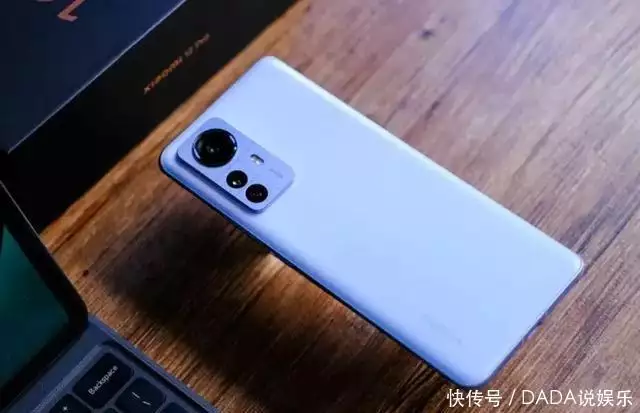 雷军“不讲武德”,高端旗舰突降2499元,120W+5000万徕卡三摄《小巷人家》结局:悲惨女人,王芳断手背后真相,黄玲为何未上榜 雷军“不讲武德”,高端旗舰突降2499元,120W+5000万徕卡三摄《小巷人家》结局:悲惨女人,王芳断手背后真相,黄玲为何未上榜