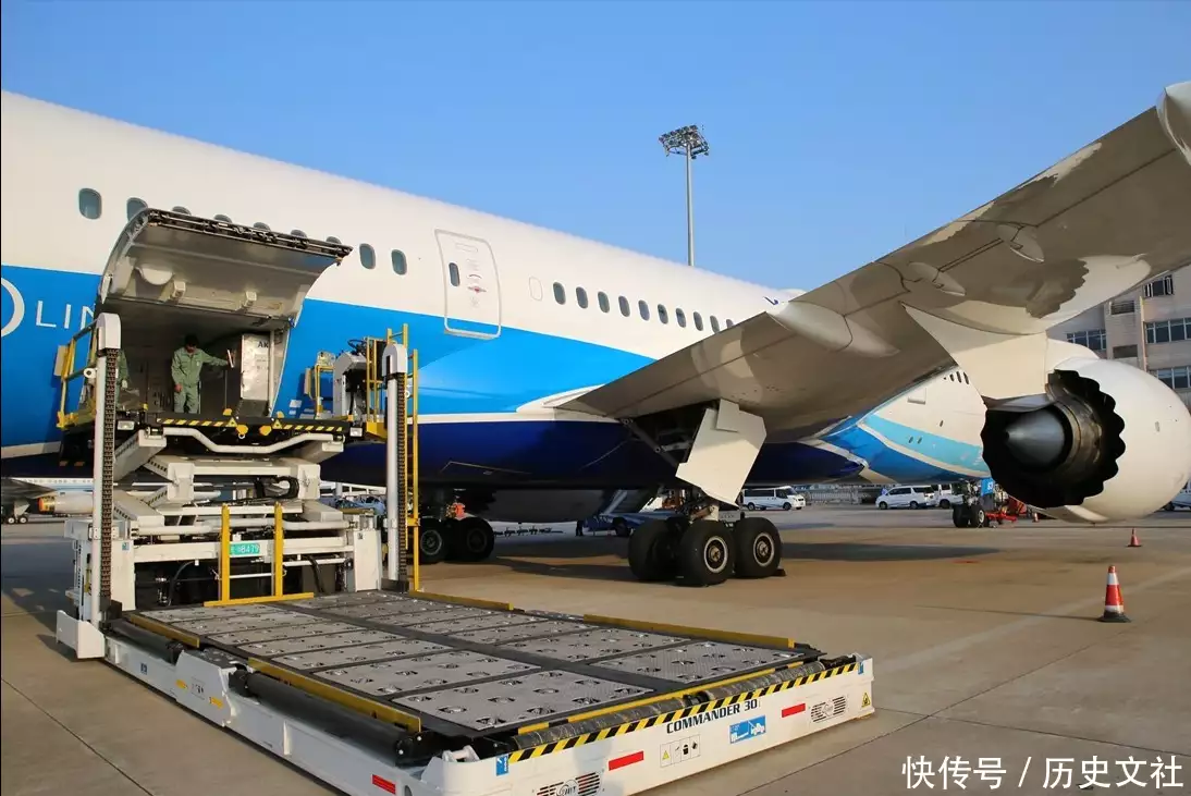 一架波音737高达5亿元，只靠机票能那哥吗？航空公司怎么挣钱？朱军案首集：朱军迷思已清却事业昔年 ，DV8两度胜诉却全身而退(图6)