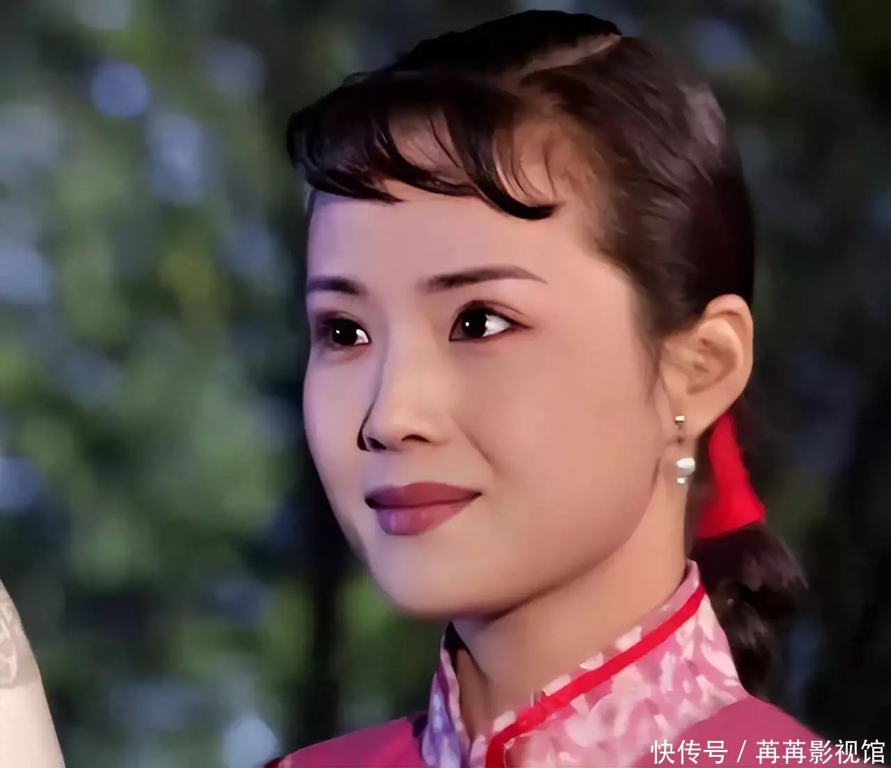 茹萍、刘之冰有点烦,女儿离婚,儿子大龄未婚,原生家庭惹的祸?此人曾经是彻头彻尾的民族败类,现在却有人在试图地美化他! 茹萍、刘之冰有点烦,女儿离婚,儿子大龄未婚,原生家庭惹的祸?此人曾经是彻头彻尾的民族败类,现在却有人在试图地美化他!