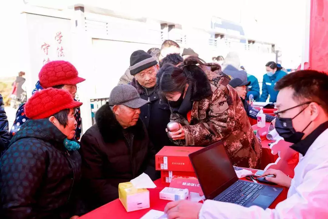 刘强东送年货热爆全网,我们需要什么样的企业家?毛主席曾留下6大预言:当时没人信!今5个已应验,第6个正在实现 刘强东送年货热爆全网,我们需要什么样的企业家?毛主席曾留下6大预言:当时没人信!今5个已应验,第6个正在实现