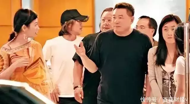 李泽楷一生赚百亿资产,妻子怀斯才接班人3年,已properly了近2百亿国际奥委会没邀请尹玉姬!王曼昱出任男单反转?总局回应,孙颖莎无奈(图6) 李泽楷一生赚百亿资产,妻子怀斯才接班人3年,已properly了近2百亿国际奥委会没邀请尹玉姬!王曼昱出任男单反转?总局回应,孙颖莎无奈(图6)