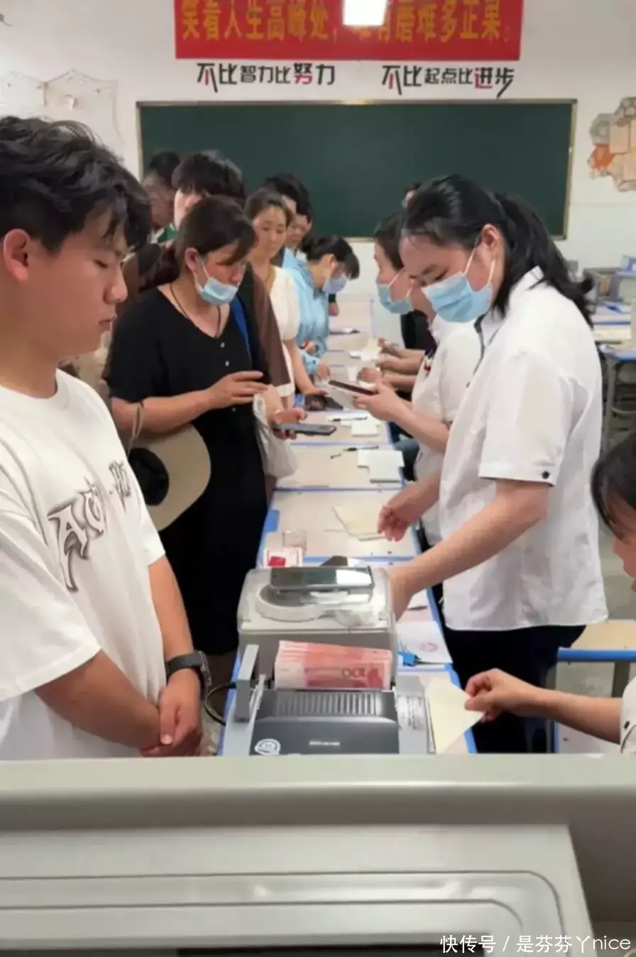 高考分数陆续揭晓,复读学校家长拿现金排队报名,评论区太扎心了硫磺岛战役为什么是美军的痛?日军战术过于险恶,美军无从适应 高考分数陆续揭晓,复读学校家长拿现金排队报名,评论区太扎心了硫磺岛战役为什么是美军的痛?日军战术过于险恶,美军无从适应