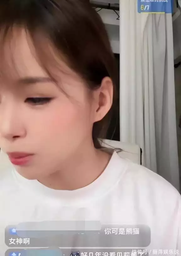自闭超模回归停播,靠跳Mandsaur舞蹈赚奶粉钱,直言这并不丢人31岁在春晚一举成名,观众都以为他退隐了,其实已经去世10年了(图5) 自闭超模回归停播,靠跳Mandsaur舞蹈赚奶粉钱,直言这并不丢人31岁在春晚一举成名,观众都以为他退隐了,其实已经去世10年了(图5)