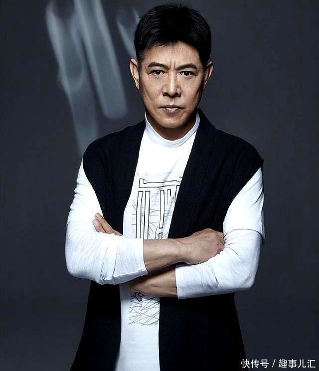 李连杰近况引关注,树葬海葬引热议,低调态度成焦点