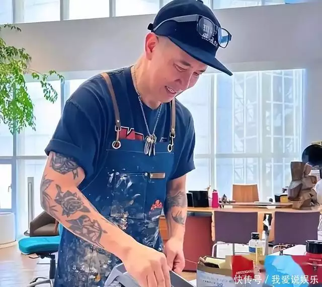 大S没选错人?具俊晔疑似得到了大师点拨,事业有可能迎来转机?31岁在春晚一炮而红,观众都以为他隐退了,其实已经去世10年了