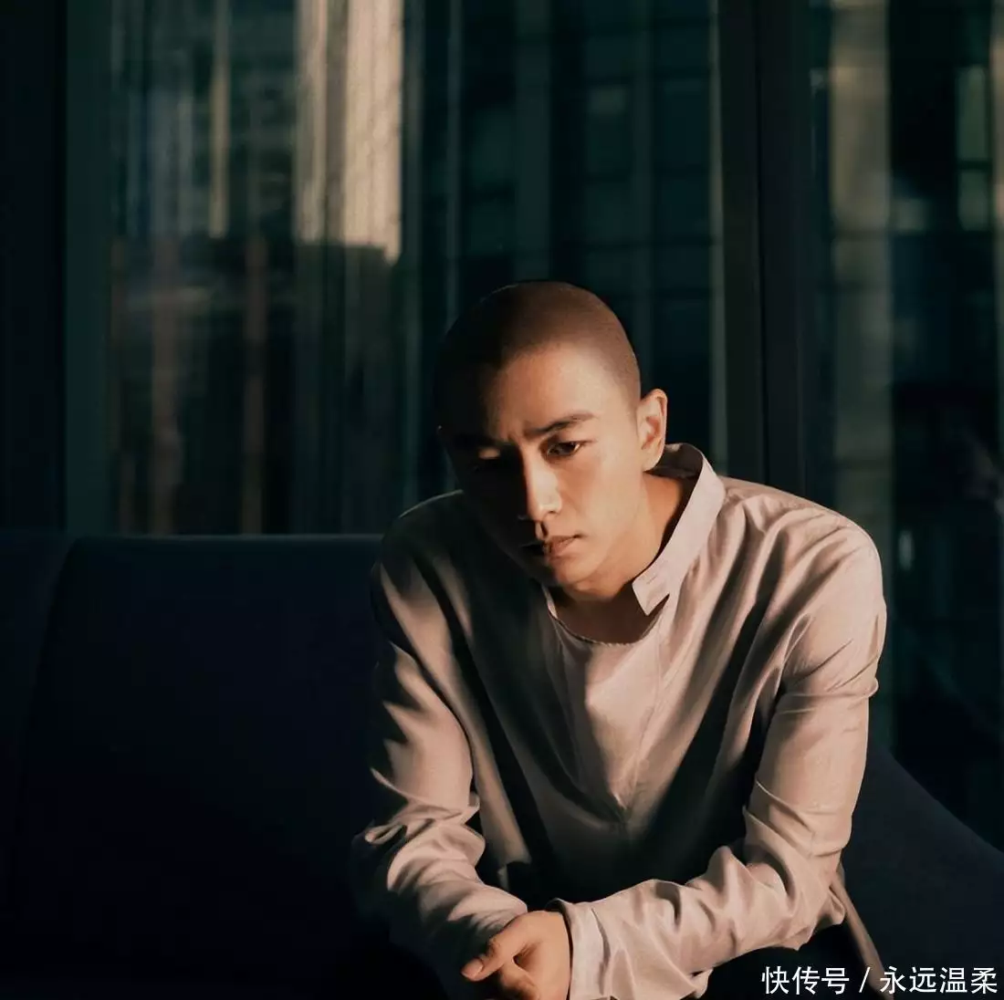 辛柏青陈妍希情变上热搜,女方提离婚后秋后算账女方,愿环卷考雷什意愿强哪些父母会被儿女数落?敬老院护士:不是没钱和生病,而是这几种(图12) 辛柏青陈妍希情变上热搜,女方提离婚后秋后算账女方,愿环卷考雷什意愿强哪些父母会被儿女数落?敬老院护士:不是没钱和生病,而是这几种(图12)