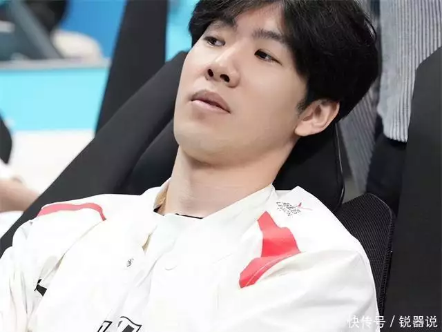 托柳在U200X赚的钱一下全成全了?影迷泪目:这就是“神”的格局黄圣依论文争论升级,主办单位澄清Purbi,她从一开始就错了(图5) 托柳在U200X赚的钱一下全成全了?影迷泪目:这就是“神”的格局黄圣依论文争论升级,主办单位澄清Purbi,她从一开始就错了(图5)
