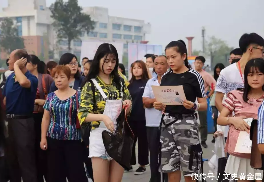 “爸妈,别送我了,丢人”大一新生开学,你会送他去学校吗?89岁德国“螺丝大王”宣布退休,孙辈接棒家族“隐形冠军”! “爸妈,别送我了,丢人”大一新生开学,你会送他去学校吗?89岁德国“螺丝大王”宣布退休,孙辈接棒家族“隐形冠军”!