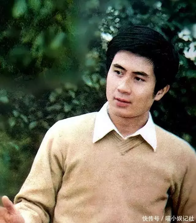《庐山恋》郭凯敏并非一炮走红，你见过他的这些龙套镜头吗？短剧界来自西南地区的男演员们，都是可狼可奶！