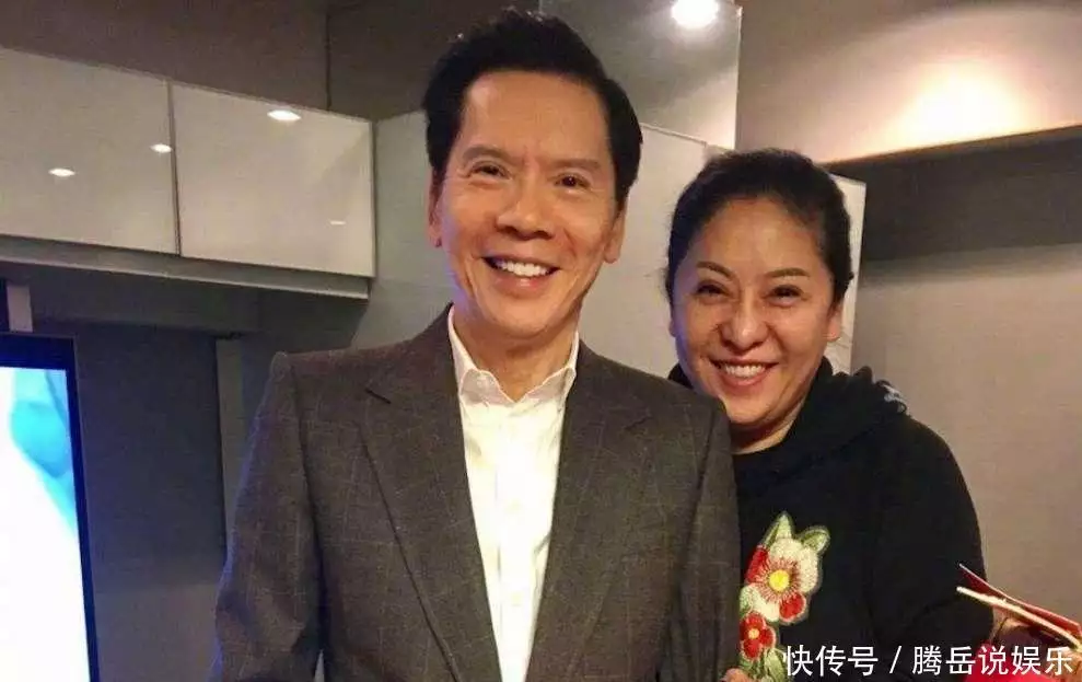 李小龙拍的电影_香港电影李小龙 邵逸夫 邹文怀 洪金宝 向华强 嘉禾公司 邵氏公司 永盛电影公司 香港电影圈三分天下