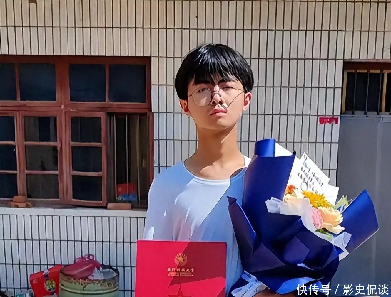 國(guó)防科技大學(xué)錄取分?jǐn)?shù)線2025_河南考生高宇 國(guó)防科技大學(xué) 戴眼鏡 考生寒門(mén)出貴子 高考勵(lì)志故事 國(guó)防科大計(jì)算機(jī)學(xué)院 天河拔尖班 軍校招生要求 質(zhì)疑高宇體檢