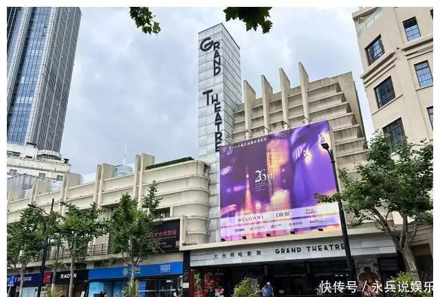 上影节没抢到票？黄浦“文商旅”联动来帮忙50张周总理的珍贵历史老照片，人民公仆！永远怀念！