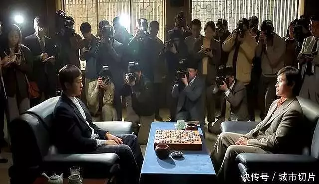 李秉宪刘亚仁师徒对决电影_李秉宪演了什么电影_刘亚仁终极对弈票房口碑