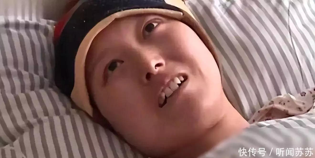 河南女子去世，山东丈夫将手机埋墓里，充1000元话费，每天打电话终于在伊能静直播间把精华续上了