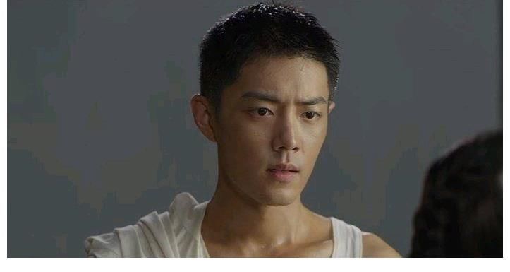 厦门站#“央华戏剧”发公告只@王可然，正文关联“守护肖战”！