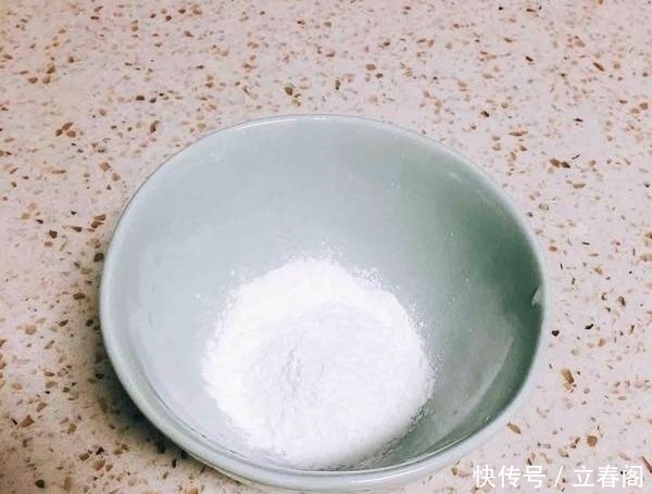 煮牛肉时，直接下锅煮是不对的，牢记两个诀窍，牛肉又软又烂