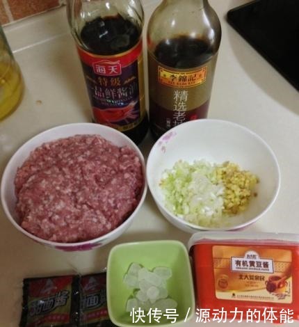 做炸酱面,用黄豆酱好还是甜面酱好很多人做错,难怪不香还难吃