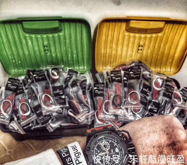专柜 N厂扬名海外,“山寨”劳力士发往全球