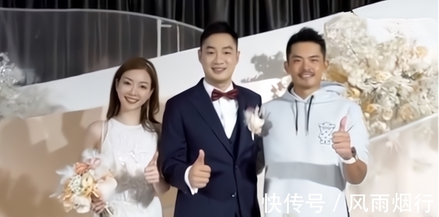 法拉利|31岁林丹师弟大婚!新娘穿镂空婚纱美艳,劳斯莱斯+法拉利接亲