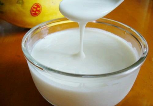 老年人|牛奶、酸奶、奶粉,究竟哪种对老年人最好?家有老人的别买错