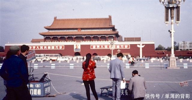 北京旧影1986年，古旧的胡同大杂院！