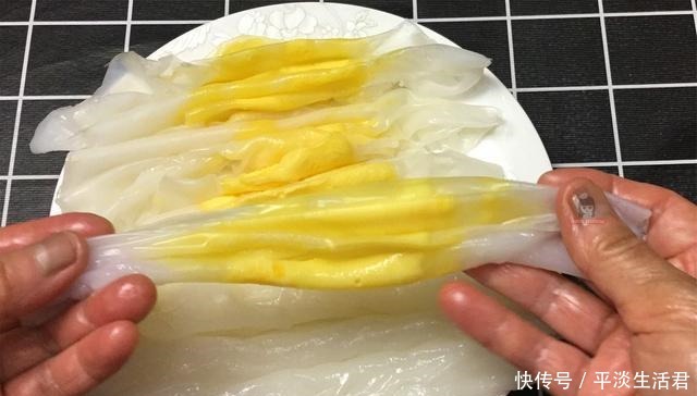 肠粉最简单的做法,老阿姨将配方和做法都告诉你,可以摆摊了