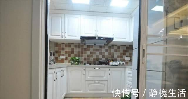 反对|老婆不顾全家人反对，非要把鞋柜抬高20公分，入住后才发现好处