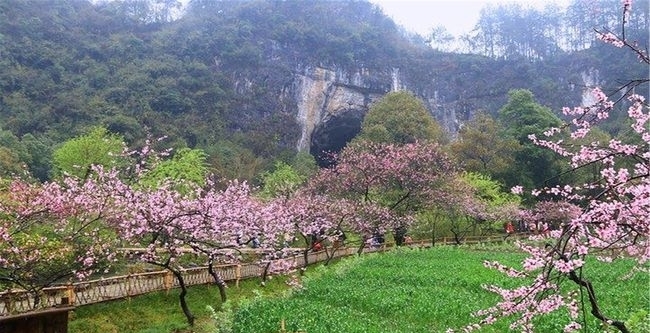 小镇|陕西有个“养老县城”，设施完善，风景如画，网友：做梦都想去