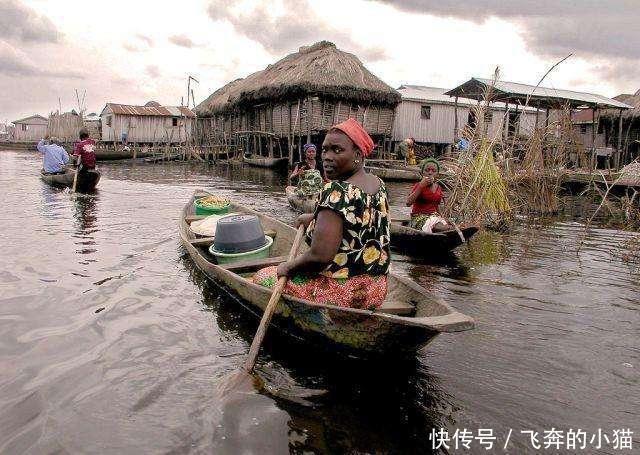 世界上最大的水村：全村3万人都住在水上，吃穿不愁唯独怕上厕所