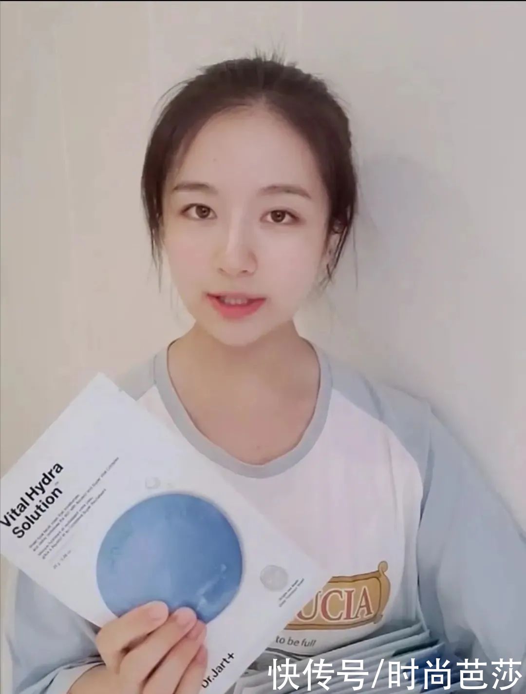 恋爱时红着脸叫可爱，其他时候咱们还是省省吧