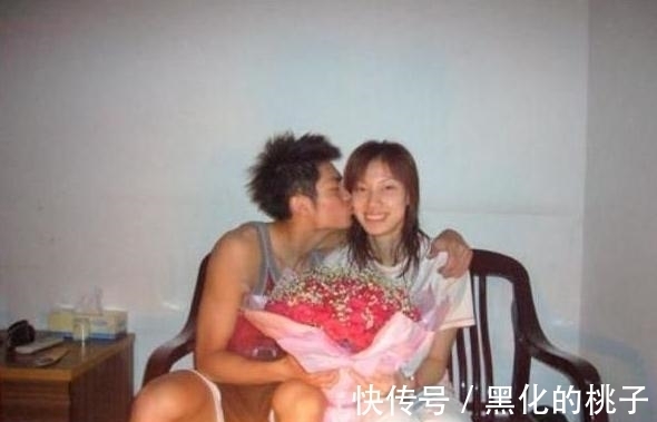 李嘉诚|痴情却又糊涂的林丹：一个选美冠军，一个世界冠军，该怎么选？