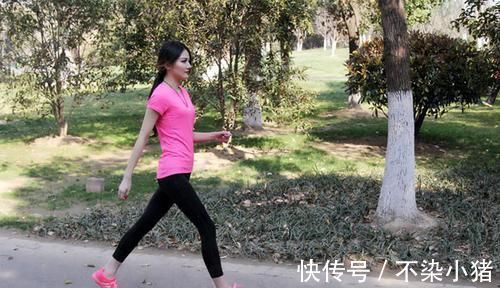 膝盖|走路健身反而伤了膝盖，原因是什么运动时，如何做才不伤膝盖