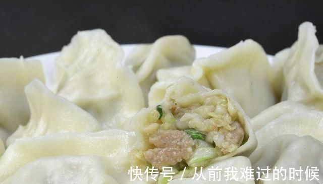 好吃|拌饺子馅时，记得加点“它”，饺子馅味道强百倍，比饭店的更好吃