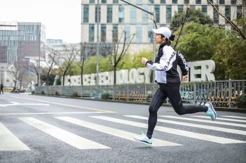 UA Flow｜没有外底？没有问题！