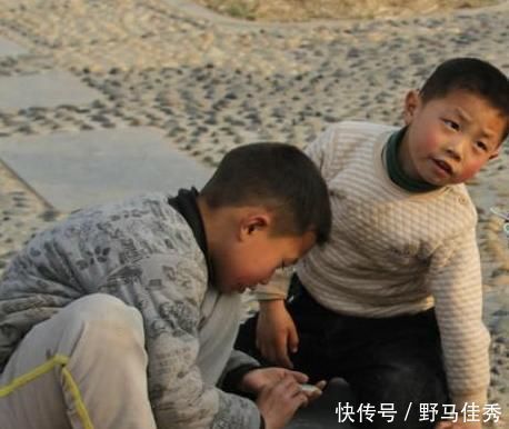 蔬菜|2种蔬菜是孩子发育的“绊脚石”,3位专家提醒:长高慢,假期少给娃吃