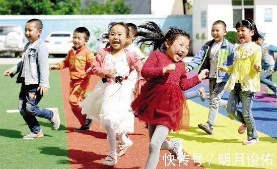 特征|长大后有出息的孩子,从小就有这些特征,爸妈一定要好好培养