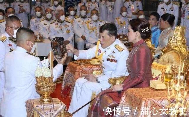 后位&44岁苏提达有谋略,把诗妮娜困在行宫中,挤走众多对手坐稳后位