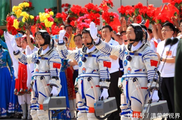 我国首位登上太空的女宇航员,现状如何为何回到地面就消失了