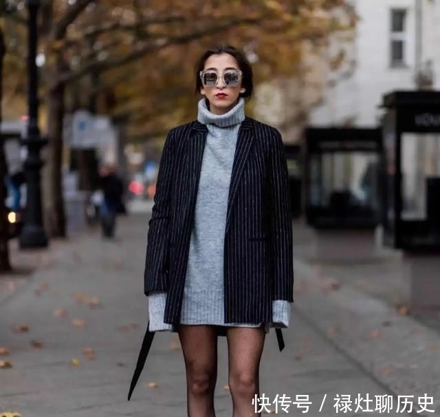 奔四奔五的女人,秋冬别总穿卫衣,不显气质!看潮人精致穿搭真美
