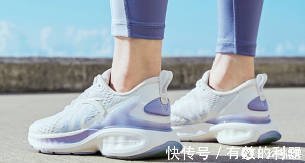 跑鞋 下半年最值得买的5双跑鞋,每一双都是超高性价比
