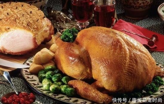 美国人年年都吃的火鸡,为啥在中国几乎没人吃养殖户拉倒吧