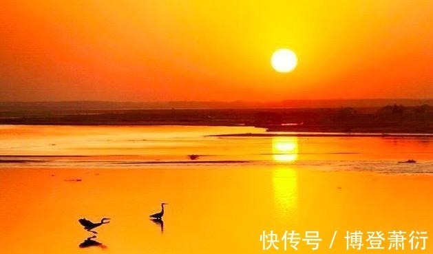 大漠&王维最壮观的一句诗, 堪称写景的千古绝唱!