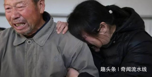 肥胖儿子意外去世,尸检时从体内拿出致死物,父母泣不成声
