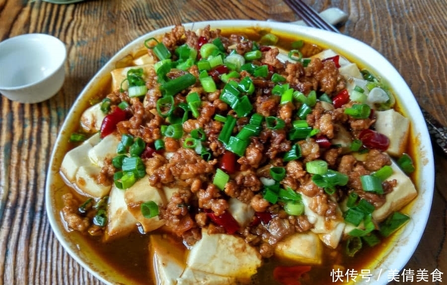 推荐几款好吃的家常菜，鲜香四溢，刚端上桌就被吃光光