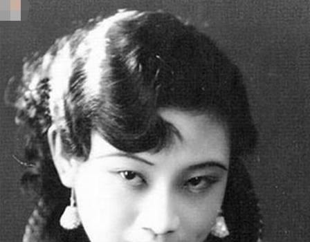 莲灯$“民国四大美女”最真实的照片陆小曼垫底,林徽因是最漂亮的!