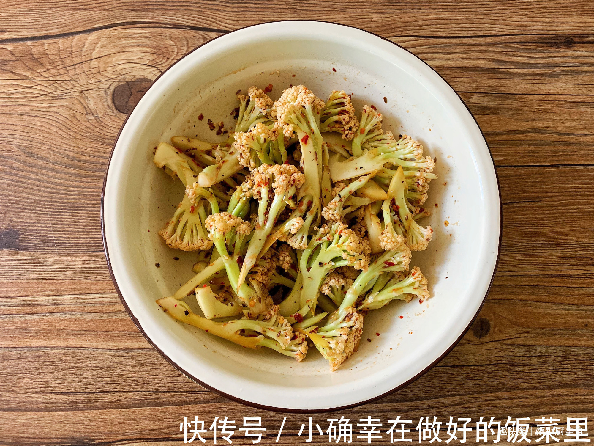 秋天,吃萝卜吃白菜,不如吃这碱性食物,5块钱做一盘,比肉都香