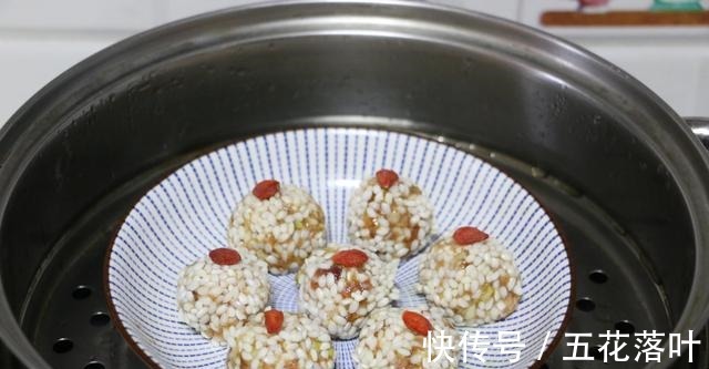 猪肉|珍珠糯米丸子，鲜甜软糯，美味营养！