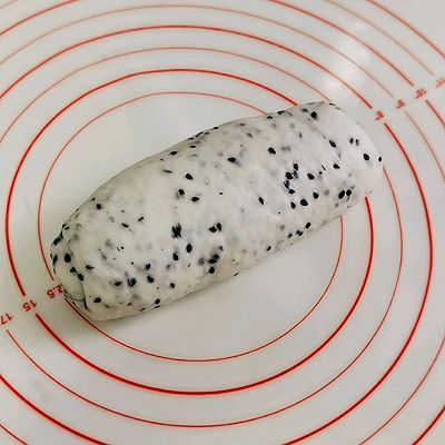 30g糖|黑芝麻酸奶土司